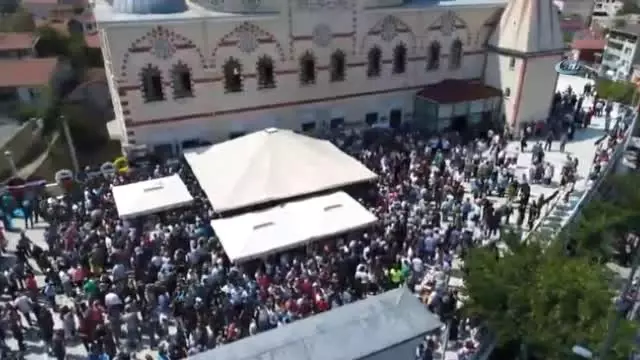 Vatan Şaşmaz Son Yolculuğuna Uğurlanıyor