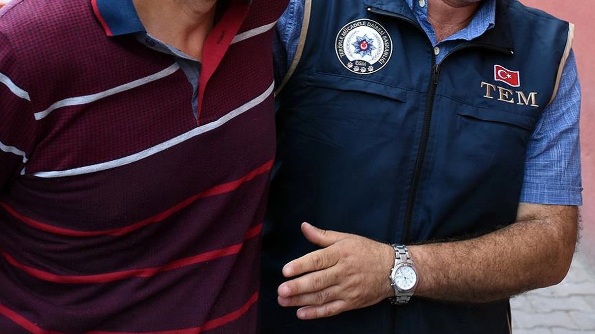 İstanbul'da Sosyal Medya Operasyonu: 10 Şüpheli Tutuklandı