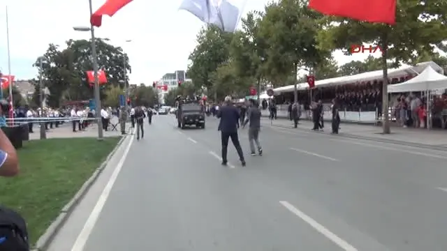 Sakarya Zafer Bayramı Adapazarı'nda Coşkuyla Kutlandı