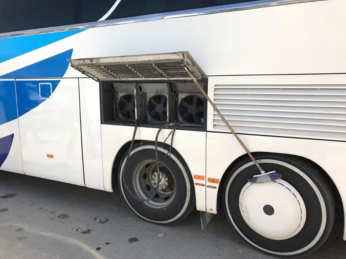 Yolcu Otobüsünde 14 Bin Paket Kaçak Sigara Ele Geçirildi