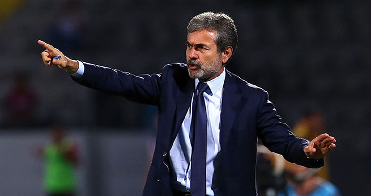 Aykut Kocaman, Forvet Bölgesi İçin Napoli'dan Duvan Zapata'yı İstiyor