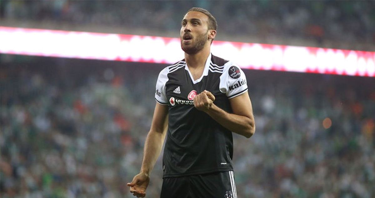 C. Palace ve Newcastle United, Cenk Tosun İçin 11 Milyon Sterlin Teklif Etti