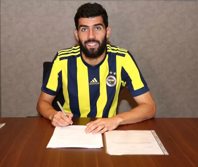 Çok Büyük Bir Kulübe Geldim