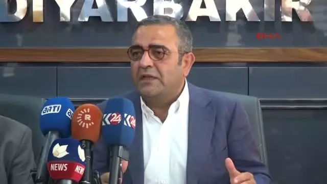 Diyarbakır CHP'li Tanrıkulu: Öğğretmenleri Tehdit Altında Bırakacak Bu Atama İşleminden... Diyarbakır CHP'li Tanrıkulu: Öğğretmenleri Tehdit Altında Bırakacak Bu Atama İşleminden...