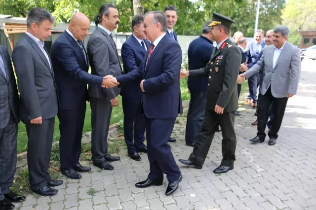 Edirne�de Bayramlaşma Programı Düzenlendi haberi fotografı, fotografları