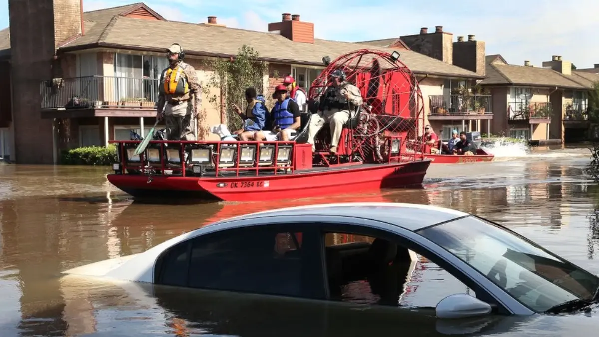 Teksas'ta Kimyasal Tesiste Patlama!