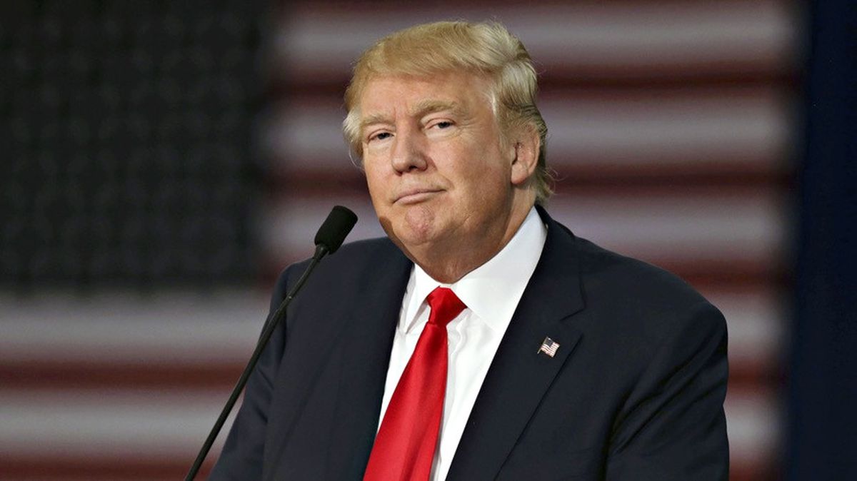 Trump, Suudi Arabistan Kralı Selman ile Görüştü