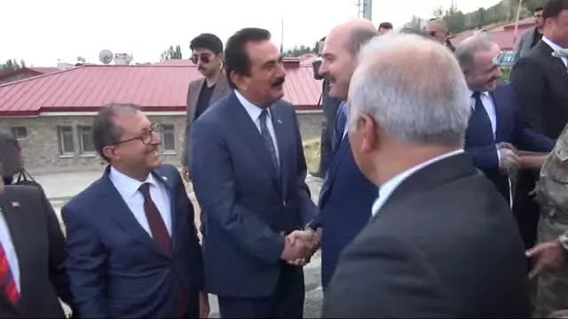 Bakan Soylu Askerlerle Yemek Yedi Bakan Soylu Askerlerle Yemek Yedi