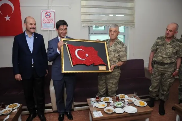 Bakan Soylu Başkale'de Bakan Soylu Başkale'de