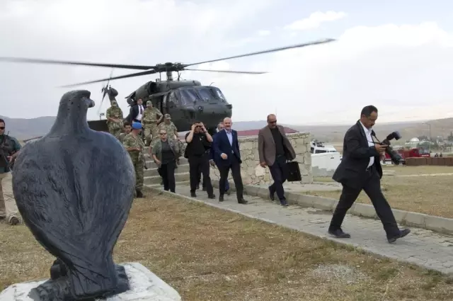 Bakan Soylu Başkale'de Bakan Soylu Başkale'de