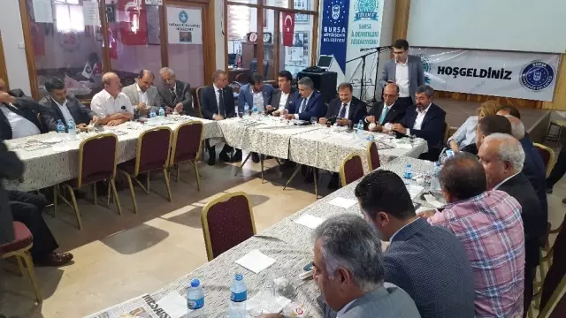 Başbakan Yardımcısı Çavuşoğlu: 'Kimin Yardıma İhtiyacı Varsa Ona Ulaşmaya Çalışıyoruz' Başbakan Yardımcısı Çavuşoğlu: 'Kimin Yardıma İhtiyacı Varsa Ona Ulaşmaya Çalışıyoruz'