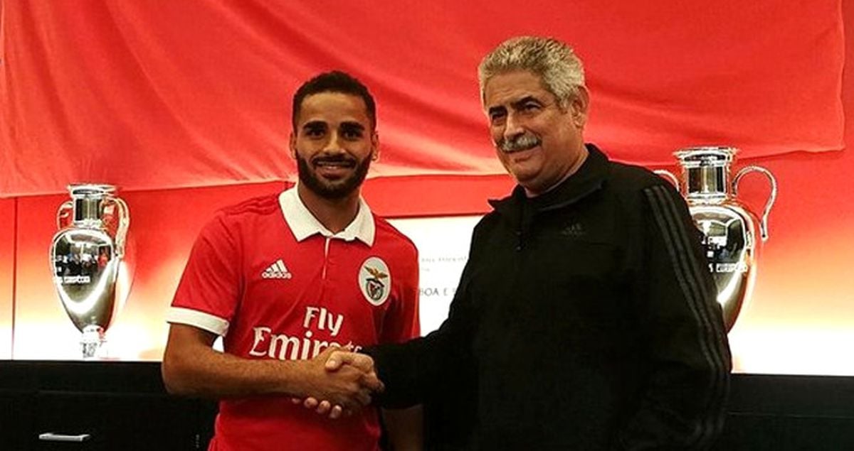 Barcelona, Bursaspor'un İstediği Douglas'ı Benfica'ya Kiraladı