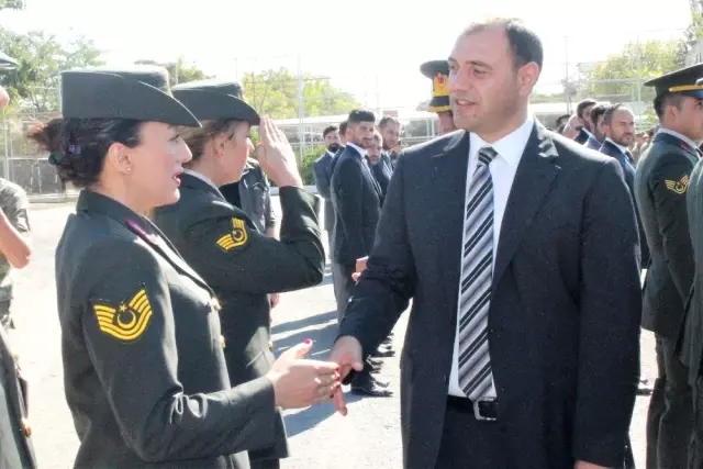 Elazığ'da Bayramlaşma Töreni Elazığ'da Bayramlaşma Töreni