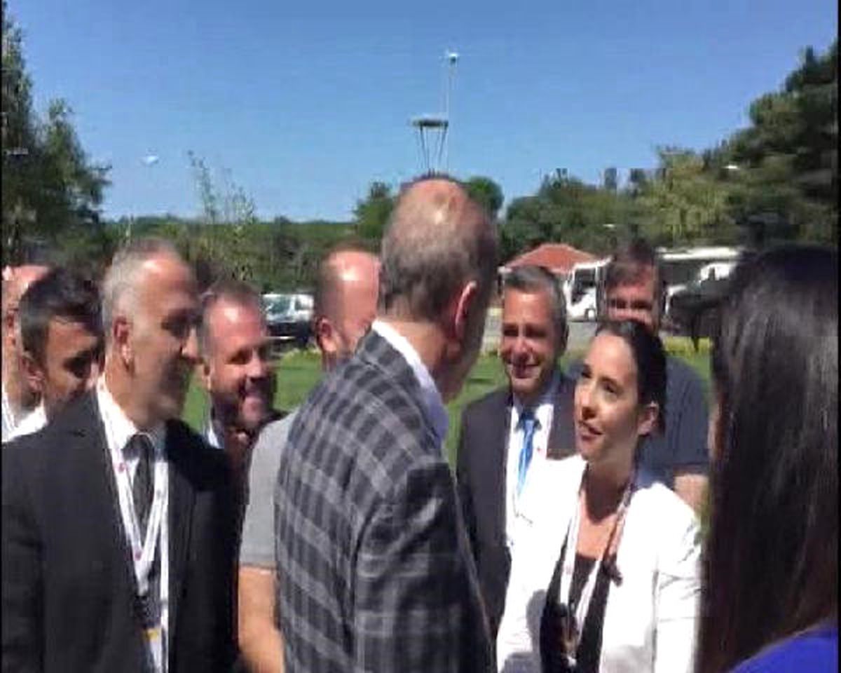 Erdoğan, 'Karadenizli misin?' Diye Sorunca Muhabir Şaşkına Döndü: Nereden Anladınız?