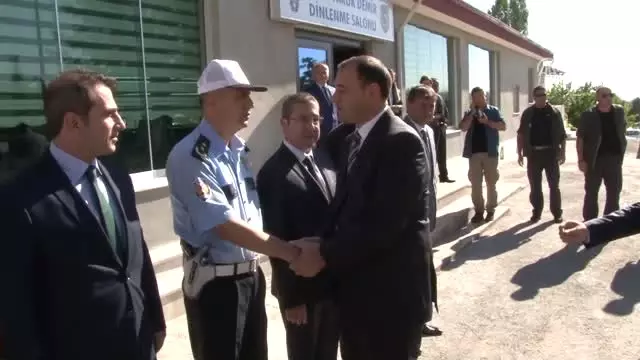 Kurban Bayramı Kutlanıyor Kurban Bayramı Kutlanıyor