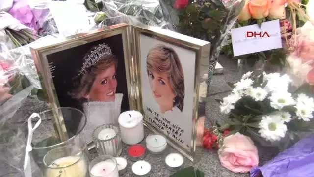 Parisliler Lady Diana'yı Ölümünün 20.yılında Unutmadı Parisliler Lady Diana'yı Ölümünün 20.yılında Unutmadı