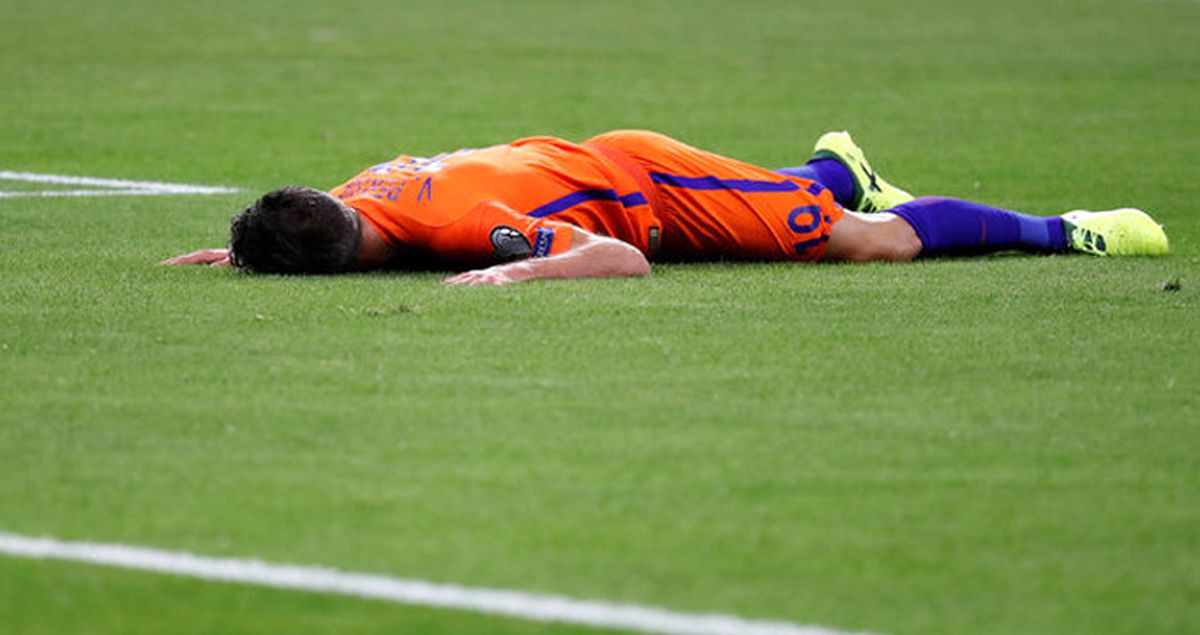 Van Persie'li Hollanda, Fransa'ya 4-0 Boyun Eğdi