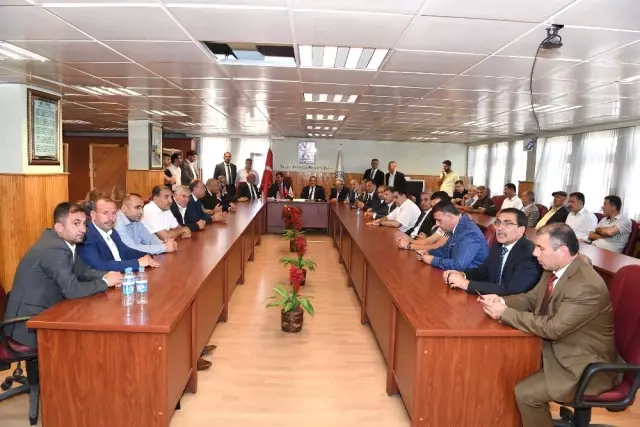 Muş Belediyesinde Bayramlaşma Töreni Muş Belediyesinde Bayramlaşma Töreni