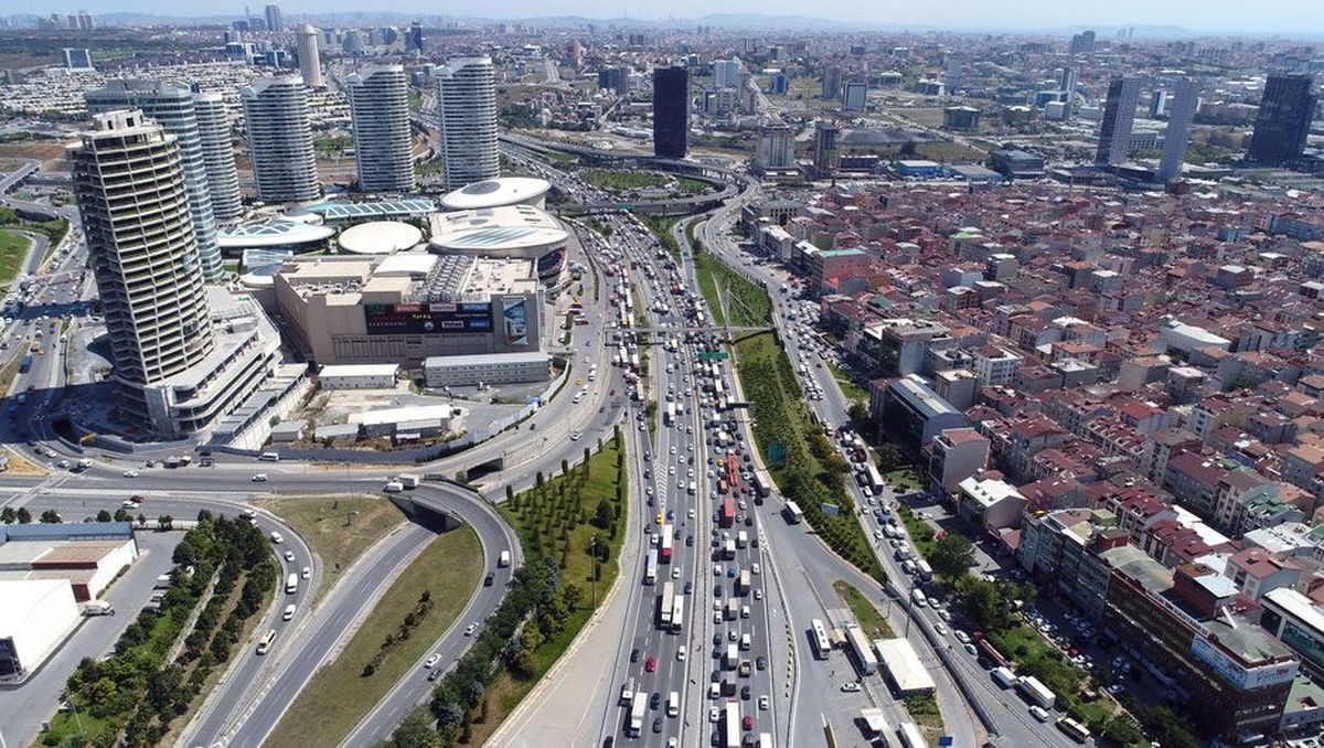Tatilcilere 'Erken Yola Çıkın' Uyarısı