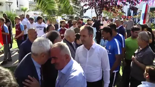 Trabzonspor Bayramlaştı, Bakan Soylu Transfer Müjdesi Verdi Trabzonspor Bayramlaştı, Bakan Soylu Transfer Müjdesi Verdi