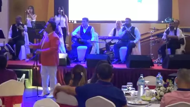 Sandıklı'da Bülent Serttaş Rüzgarı Esti