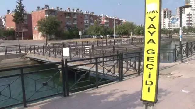 Sulama Kanalına Düşen Kadını Vatandaşlar Kurtardı Sulama Kanalına Düşen Kadını Vatandaşlar Kurtardı