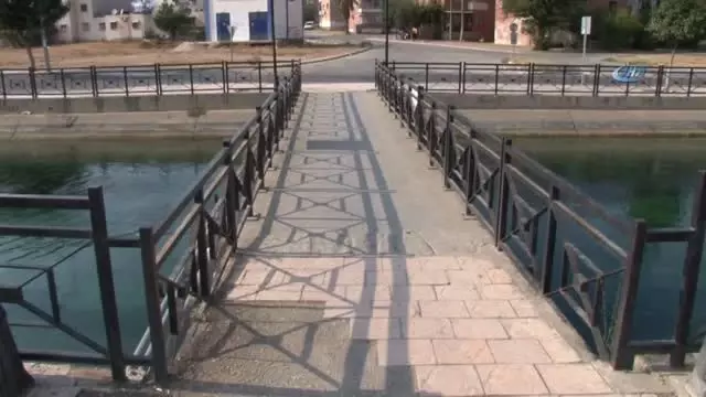 Sulama Kanalına Düşen Kadını Vatandaşlar Kurtardı Sulama Kanalına Düşen Kadını Vatandaşlar Kurtardı