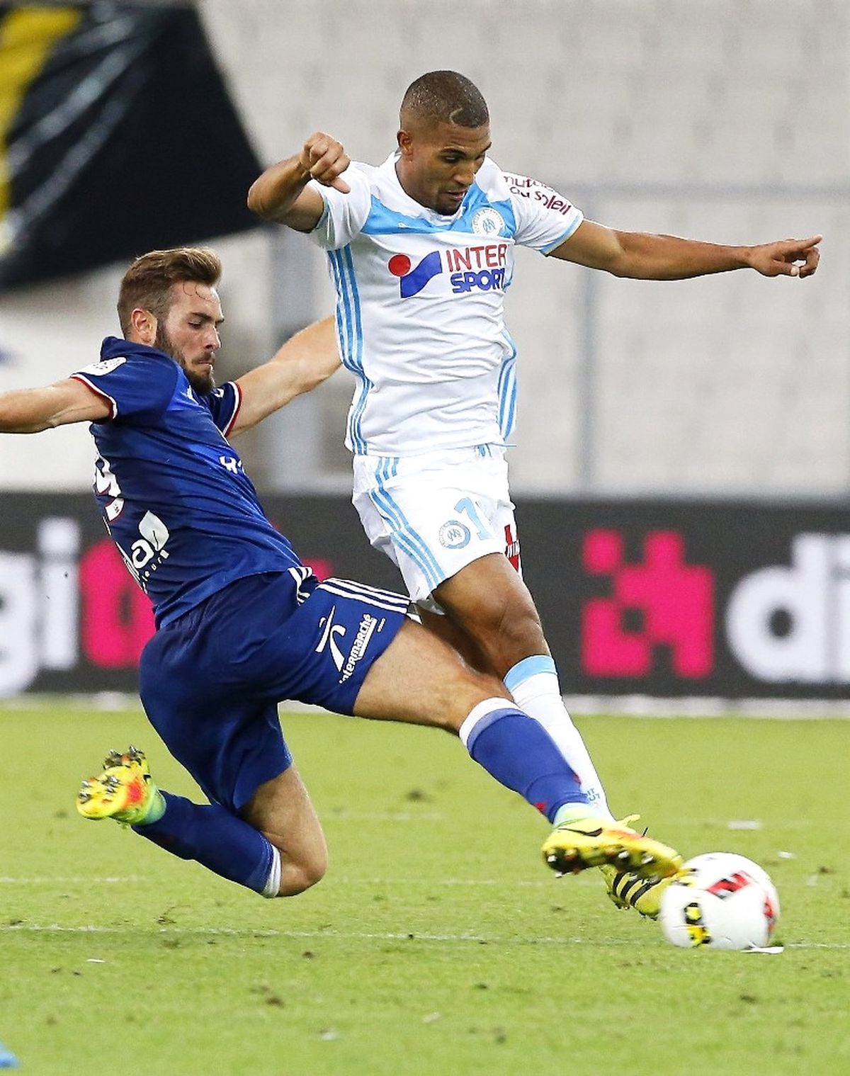 William Vainqueur Bu Akşam Antalya'da