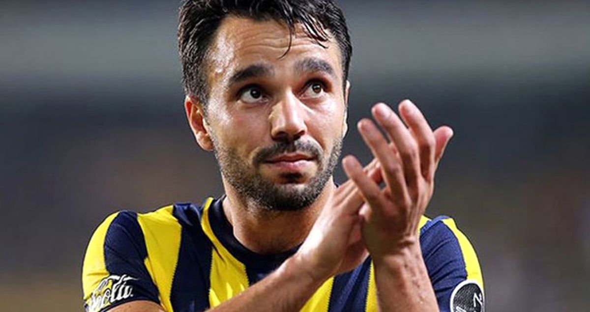 Eski Fenerbahçeli Volkan Şen, Kilolarından Kurtularak Kas Yaptı