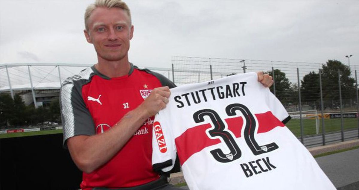 Beşiktaş, Andreas Beck'in Yerine Juventus'tan Lichtsteiner'i İstiyor