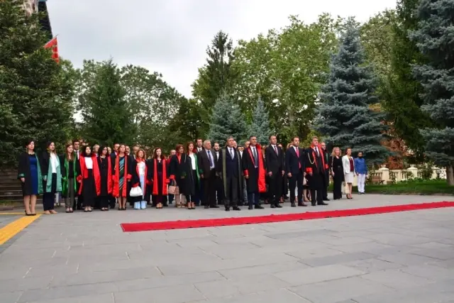 Kütahya'da Yeni Adli Yıl Törenle Açıldı Kütahya'da Yeni Adli Yıl Törenle Açıldı