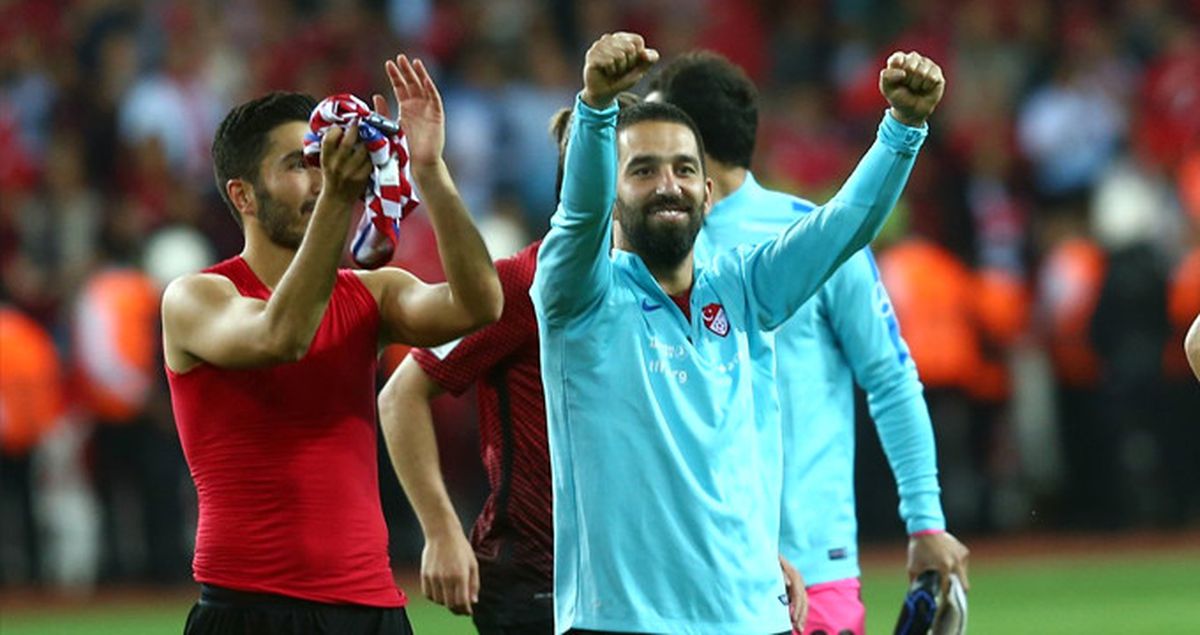 Arda Turan: Bu Ülkenin Evlatlarıyız, Gidecek Yerimiz Yok