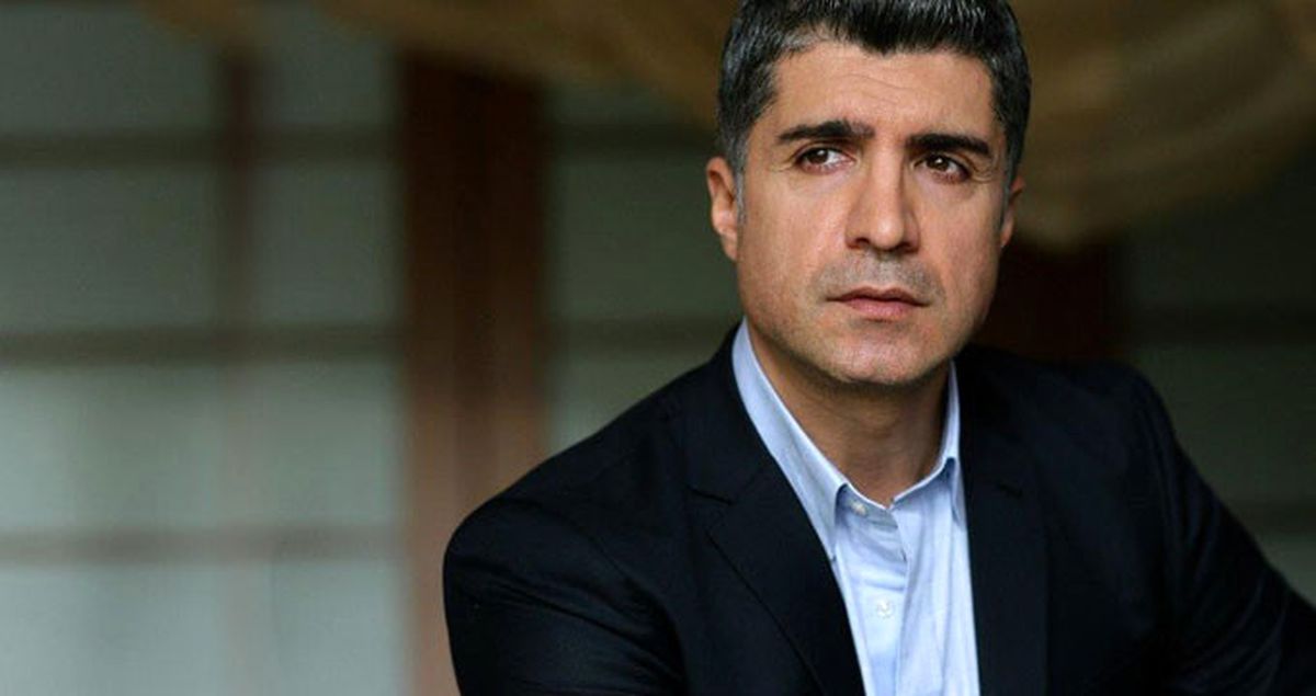 Özcan Deniz, Kendisinden 20 Yaş Küçük Sevgilisiyle Nikah Masasına Oturacak
