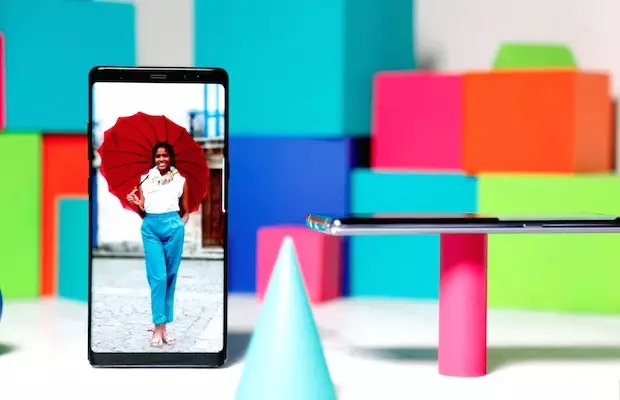 Galaxy Note 8 ve Xperia Xz1 Netflix Hdr Desteği Sunucak Galaxy Note 8 ve Xperia Xz1 Netflix Hdr Desteği Sunucak