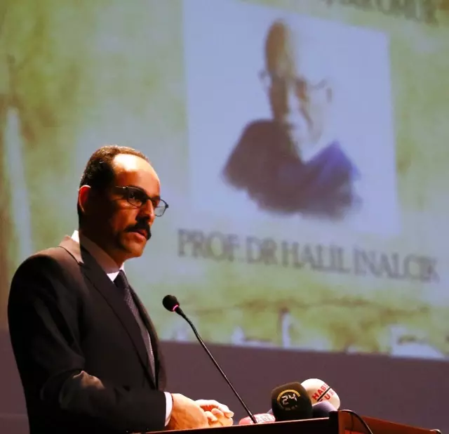 Sözcü Kalın: 'Avrupa Merkezli Tarih Tasavvurunu Aşabildiğimiz Söylenemez' Sözcü Kalın: 'Avrupa Merkezli Tarih Tasavvurunu Aşabildiğimiz Söylenemez'