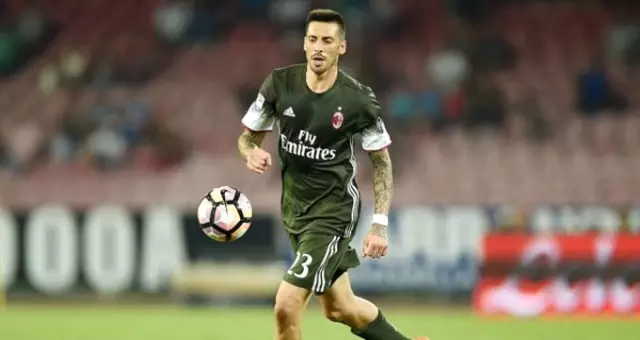 Trabzonspor, Milan'dan Eski Beşiktaşlı Jose Sosa ile Anlaşma Sağladı