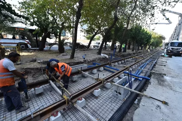 İki Büyük Bulvar Birleşiyor