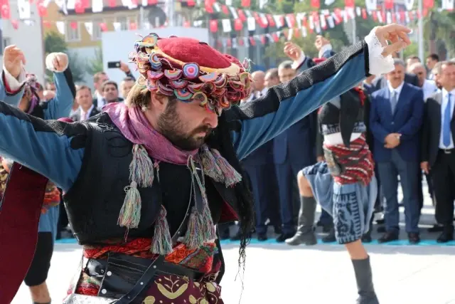 Manisa'da Kurtuluş Günü Etkinlikleri Manisa'da Kurtuluş Günü Etkinlikleri