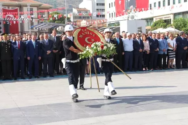 Manisa Kurtuluşunu Kutladı Manisa Kurtuluşunu Kutladı