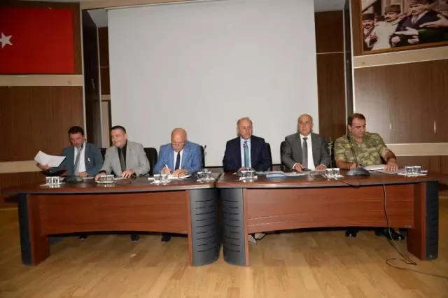 Uyuşturucuya Karşı Topyekûn Mücadele Uyuşturucuya Karşı Topyekûn Mücadele
