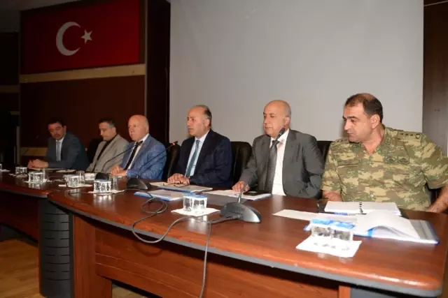 Uyuşturucuya Karşı Topyekûn Mücadele Uyuşturucuya Karşı Topyekûn Mücadele