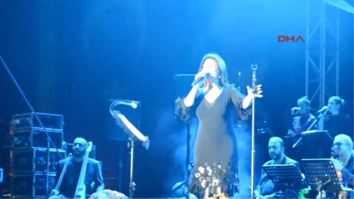 Antalya Elmalı'da Sibel Can Rüzgarı