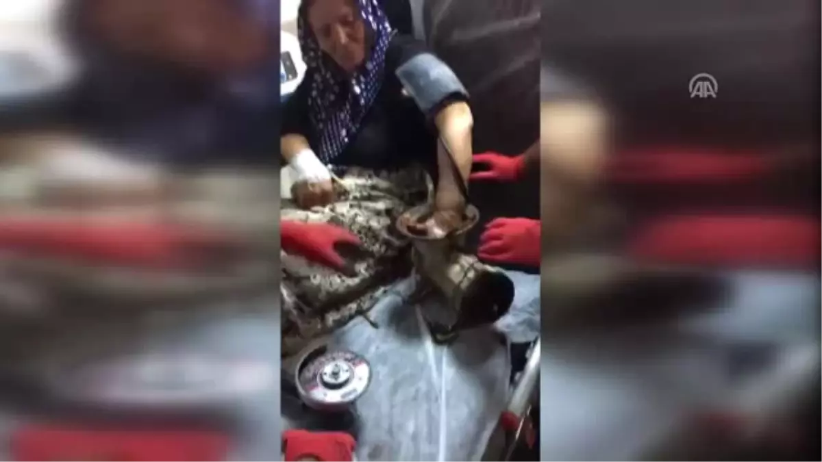 Elini Kıyma Makinesine Kaptıran Kadının İmdadına İtfaiye Yetişti
