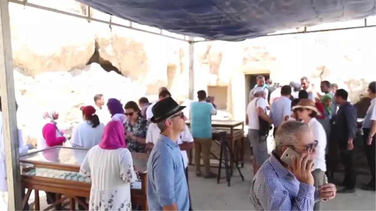 Mısır'da Tutankhamun Kuyumcusu 'Amenemhat'A Ait Mezar Bulundu