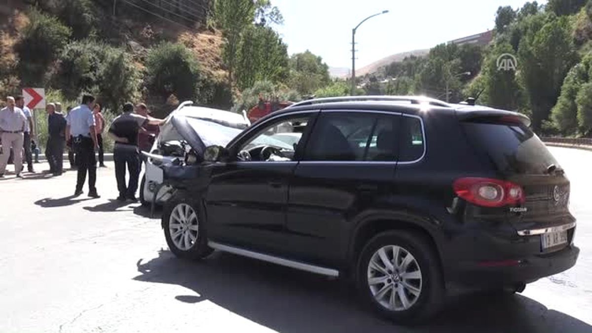 Trafik Kazası: 1 Ölü, 5 Yaralı