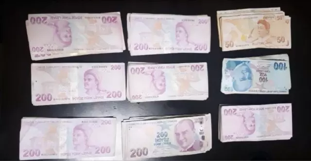 Diyarbakır'da 15 Adrese Eş Zamanlı Operasyon: 12 Gözaltı
