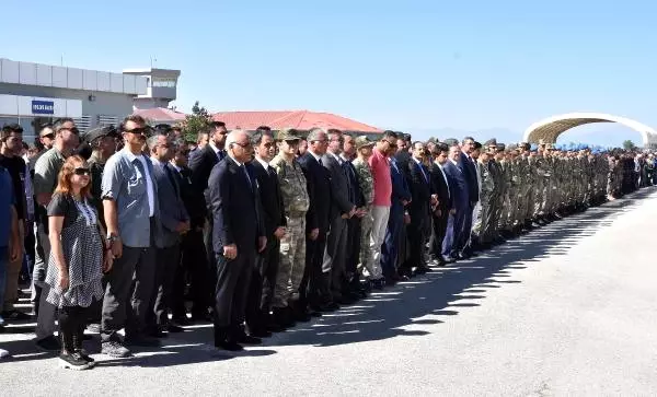 Kaza Şehidi Polise Uğurlama Töreni Kaza Şehidi Polise Uğurlama Töreni