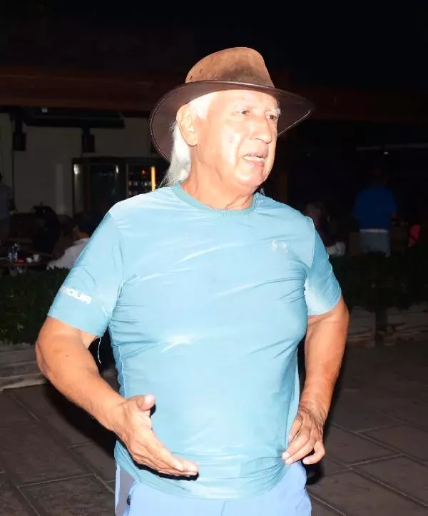 Prof. Dr. Üşümezsoy: Depremler Bodrum'dan Uzaklaştı Prof. Dr. Üşümezsoy: Depremler Bodrum'dan Uzaklaştı