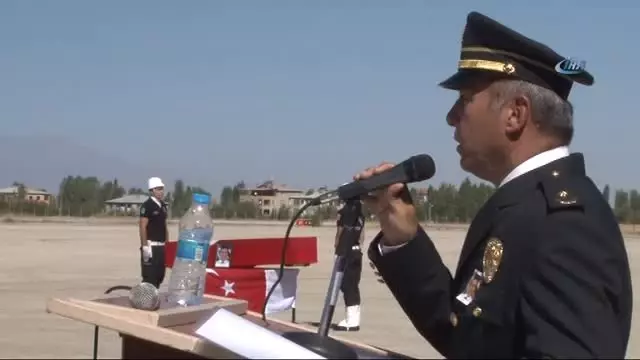 Şehit Polis Memuru Memleketine Uğurlandı Şehit Polis Memuru Memleketine Uğurlandı