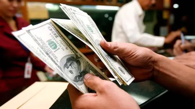 Büyüme Rakamlarının Açıklandı, Dolar 9 Ayın En Düşüğüne Geriledi